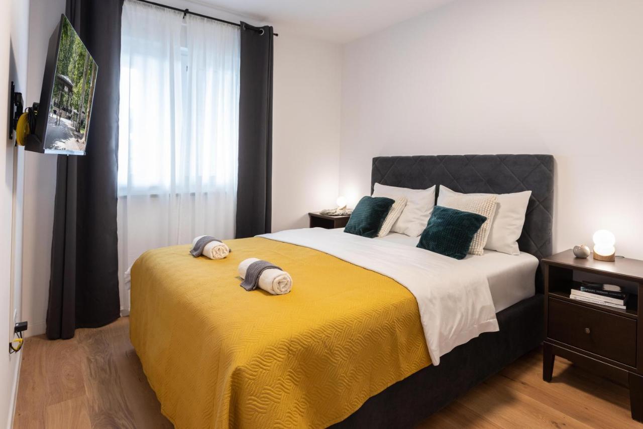 Design 2Bdr Apartment With Balcony- Free Parking ザグレブ エクステリア 写真